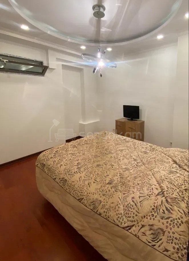 3 Սենյականոց Բնակարան Նորակառույցում, 76քմ, 11/18 հարկ, Կապիտալ Վերանորոգված