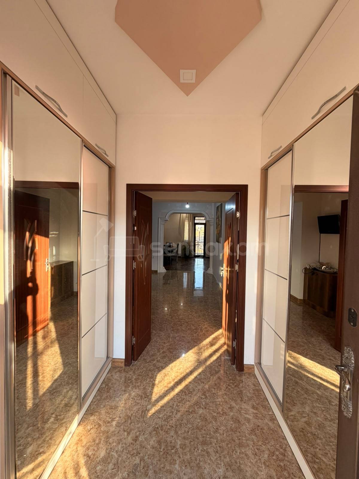 3 Սենյականոց Սեփական Տուն, 120քմ, Կապիտալ Վերանորոգված, Կահավորված