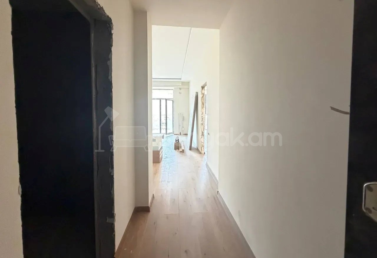 2 Սենյականոց Բնակարան Նորակառույցում, 56քմ, 9/14 հարկ, Դիզայներական Վերանորոգված
