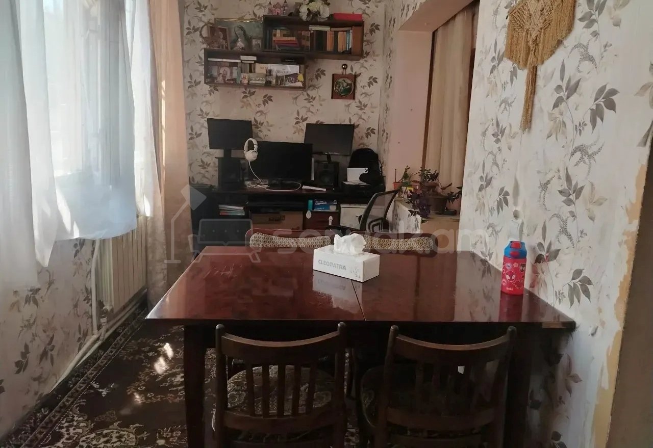 3 Սենյականոց Բնակարան, 80քմ, 1/9 հարկ, Կոսմետիկ Վերանորոգված
