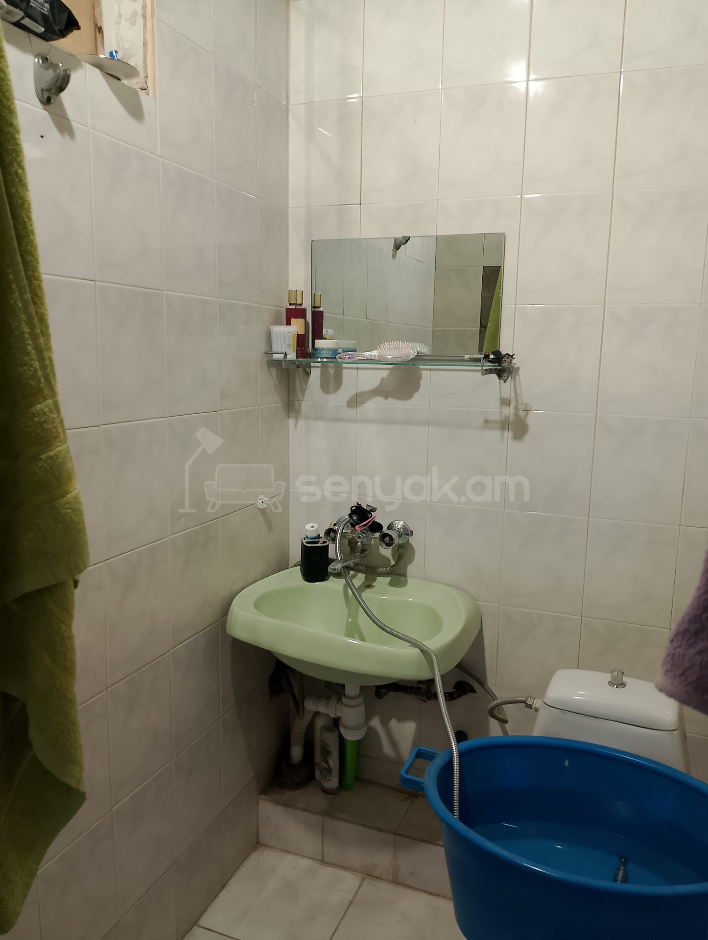1 Սենյականոց Բնակարան Քարե Շենքում, 30քմ, 1/4 հարկ, Կոսմետիկ Վերանորոգված