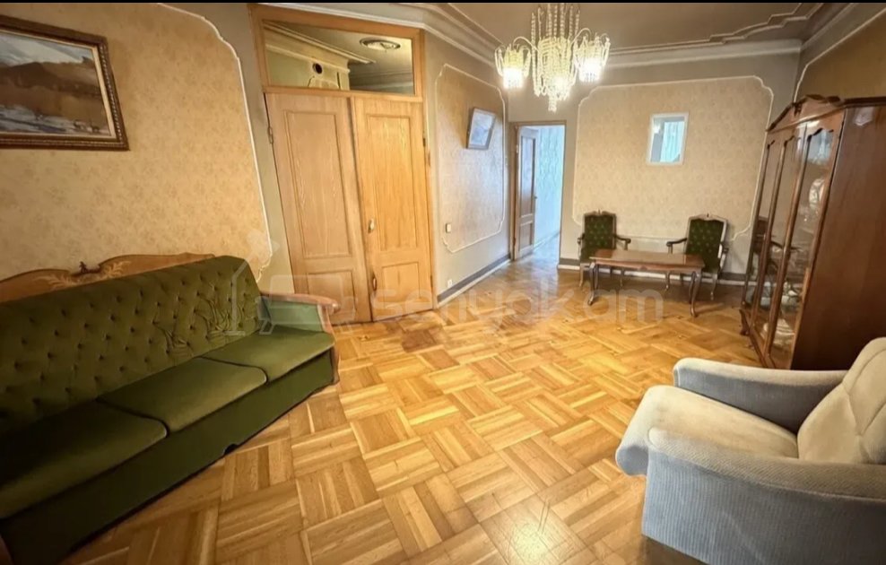 3 Սենյականոց Բնակարան Քարե Շենքում, 79քմ, 5/5 հարկ, Պետական Վիճակում