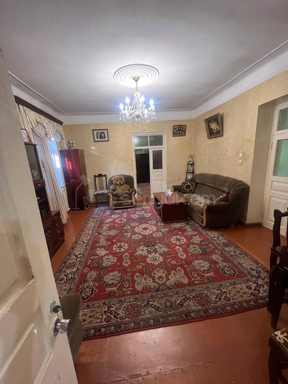 3 Սենյականոց Սեփական Տուն, 117քմ, Կոսմետիկ Վերանորոգված, Ավտոտնակով