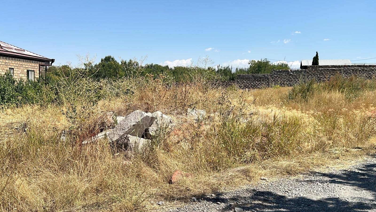 Հողատարածք, 600քմ, Էլեկտրականությամբ