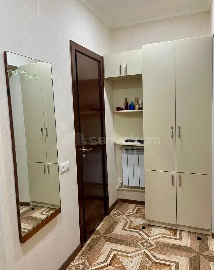 2 Սենյականոց Բնակարան Քարե Շենքում, 50քմ, 2/5 հարկ, Կապիտալ Վերանորոգված, Կահավորված