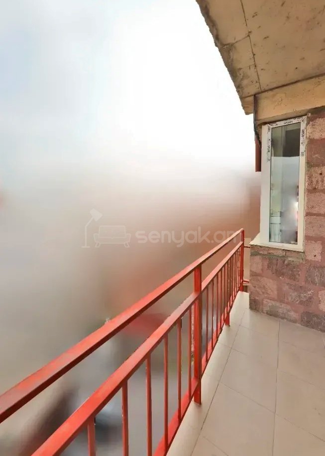 2 Սենյականոց Բնակարան, 77քմ, 5/8 հարկ, Նորմալ Վիճակում