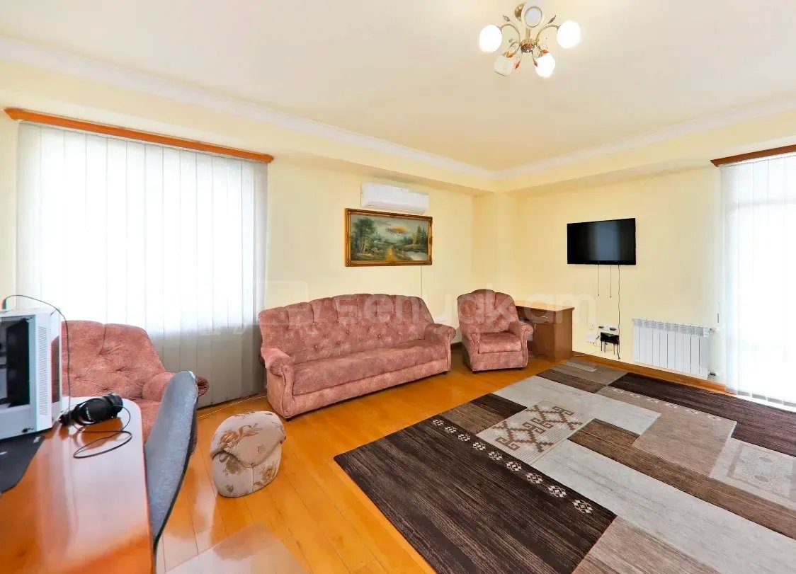 2 Սենյականոց Բնակարան, 77քմ, 5/8 հարկ, Նորմալ Վիճակում