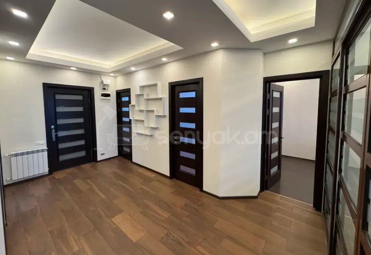 3 Սենյականոց Բնակարան Նորակառույցում, 98քմ, 6/18 հարկ, Դիզայներական Վերանորոգված