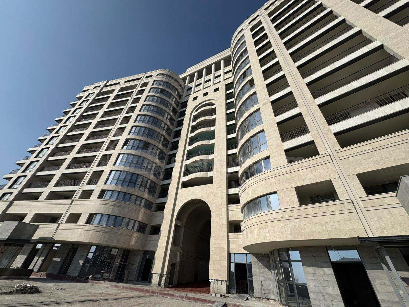 2 Սենյականոց Բնակարան, 74քմ, 10/16 հարկ, Զրոյական Վիճակում
