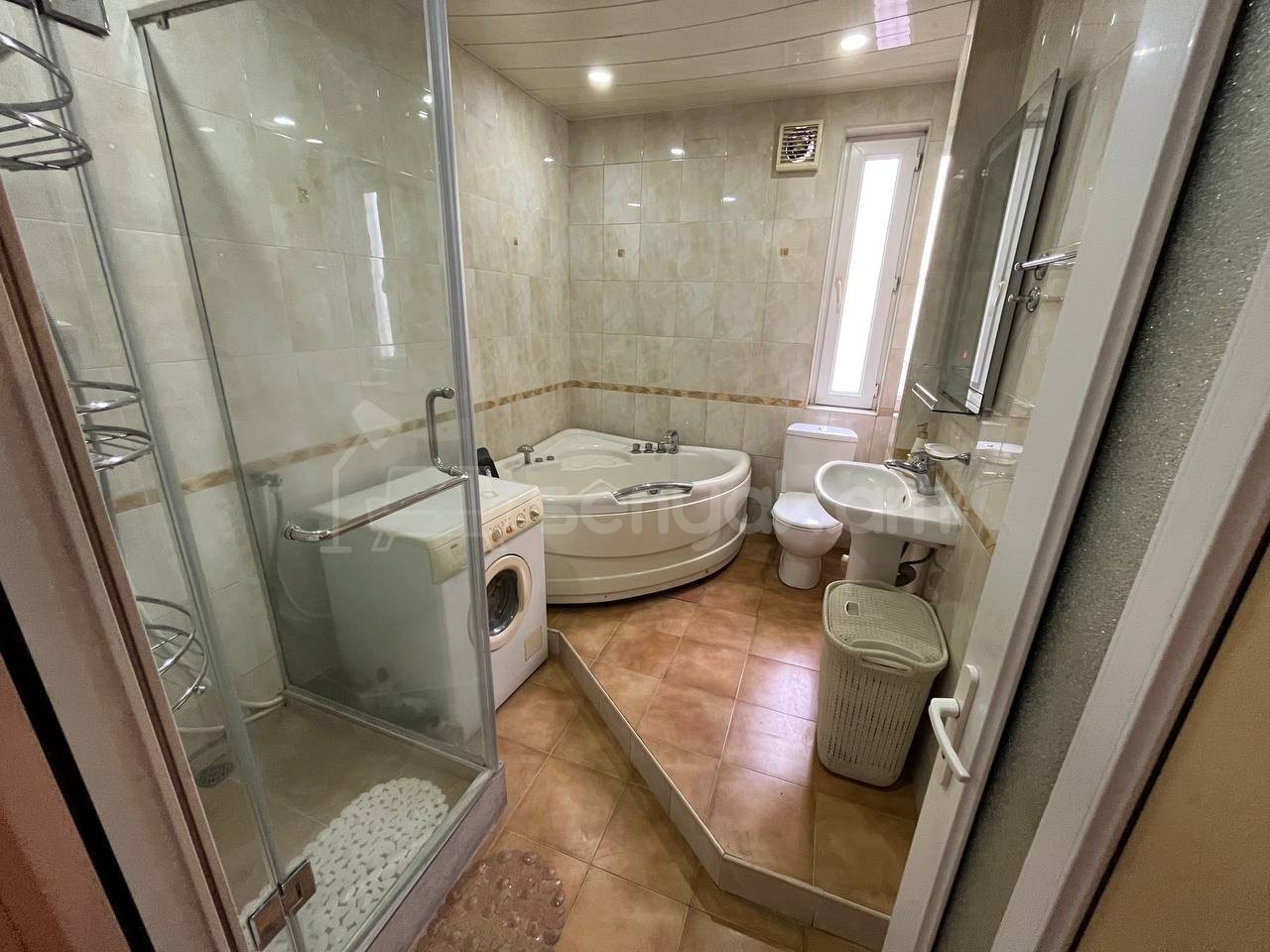 7 Սենյականոց Սեփական Տուն, 200քմ, Կապիտալ Վերանորոգված, Ավտոտնակով