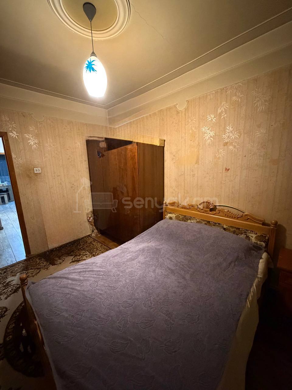 3 Սենյականոց Բնակարան Քարե Շենքում, 75քմ, 4/5 հարկ, Նորմալ Վիճակում