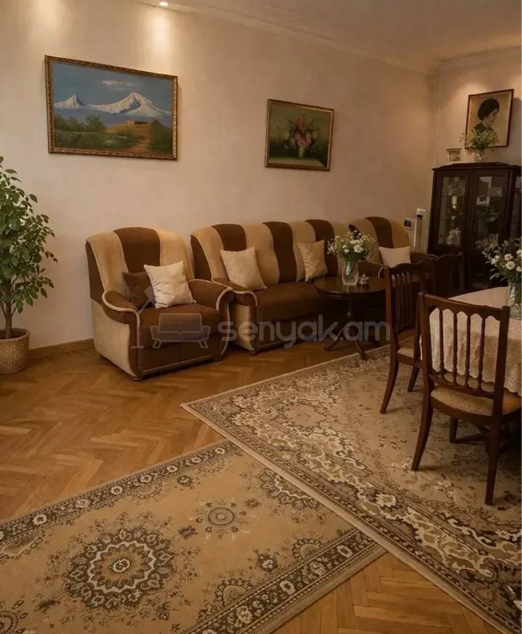 6 Սենյականոց Սեփական Տուն, 350քմ, Կապիտալ Վերանորոգված, Ավտոտնակով