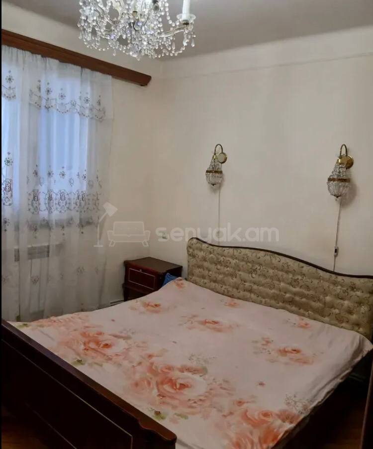 2 Սենյականոց Բնակարան Քարե Շենքում, 72քմ, 3/5 հարկ, Կոսմետիկ Վերանորոգված