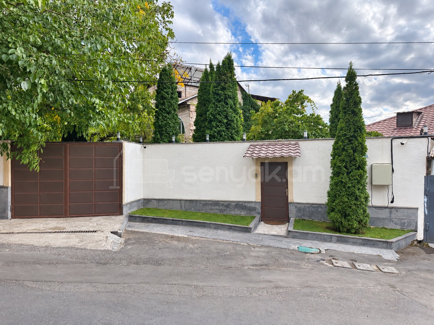 3 Սենյականոց Սեփական Տուն, 126քմ, Կապիտալ Վերանորոգված