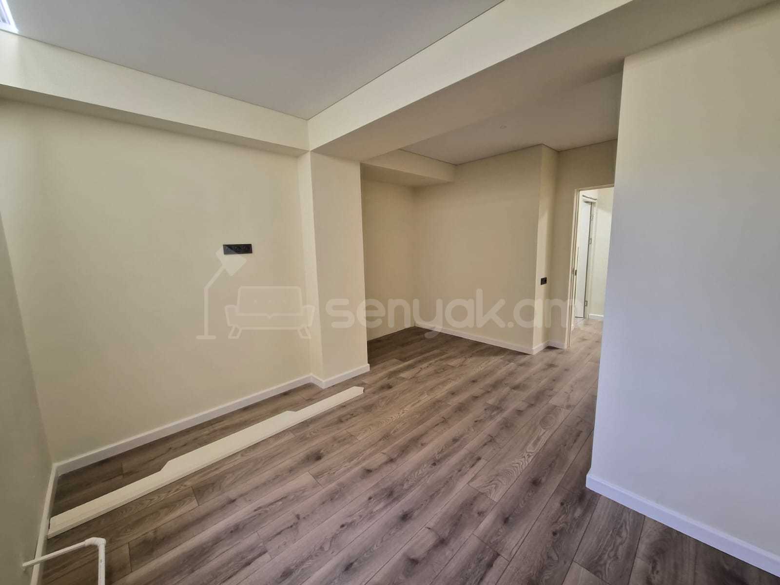 2 Սենյականոց Բնակարան, 40քմ, 1/9 հարկ, Կապիտալ Վերանորոգված
