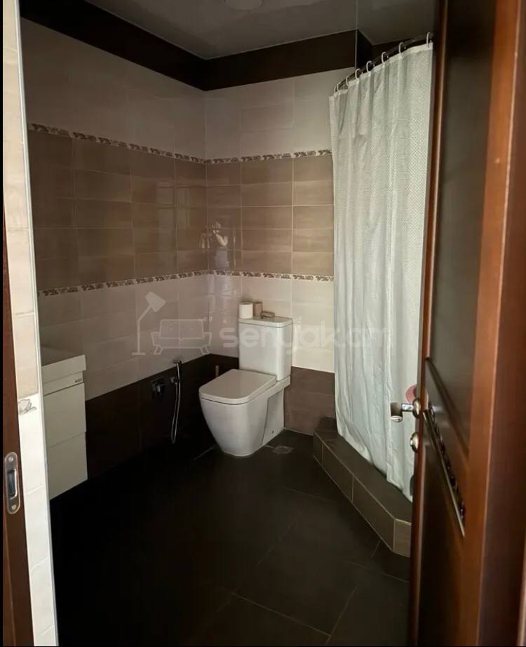 5 Սենյականոց Բնակարան Նորակառույցում, 160քմ, 9/15 հարկ, Կապիտալ Վերանորոգված