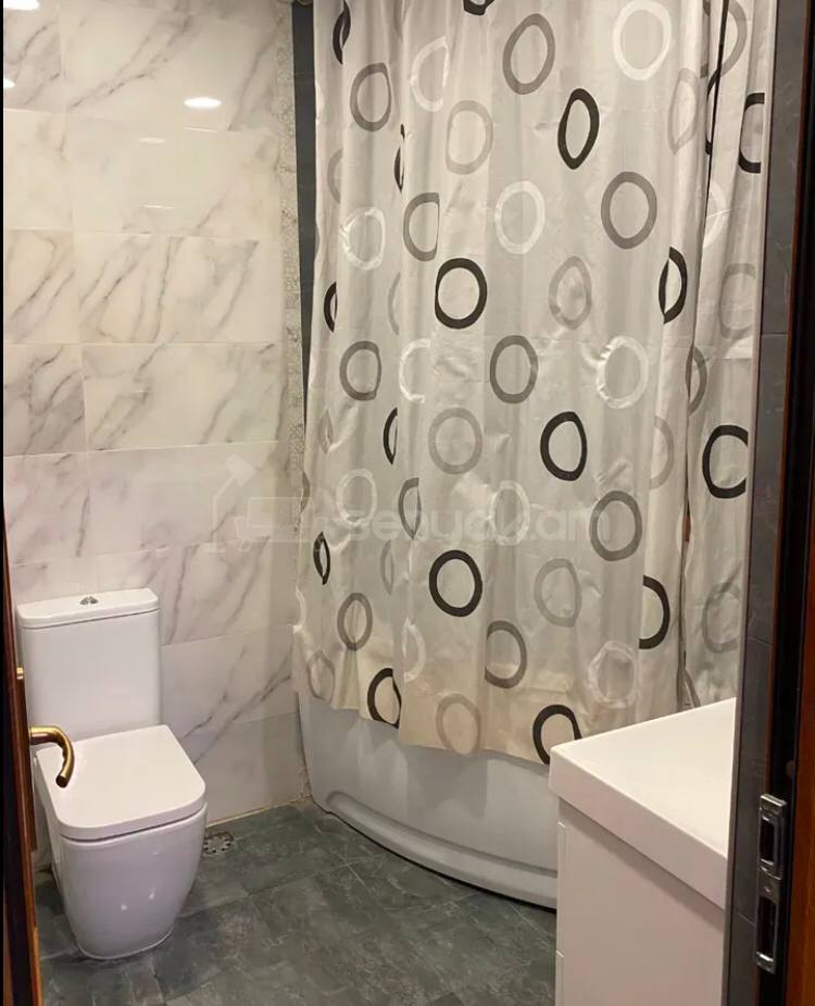 5 Սենյականոց Բնակարան Նորակառույցում, 160քմ, 9/15 հարկ, Կապիտալ Վերանորոգված