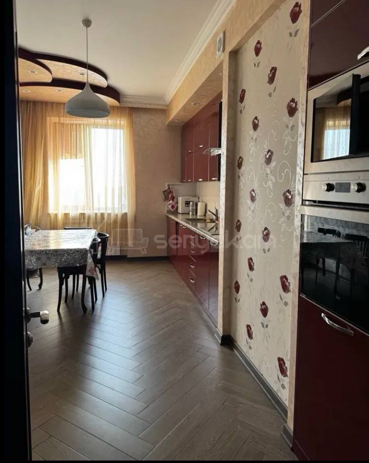 5 Սենյականոց Բնակարան Նորակառույցում, 160քմ, 9/15 հարկ, Կապիտալ Վերանորոգված