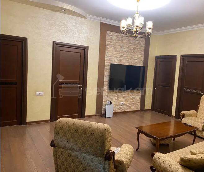 5 Սենյականոց Բնակարան, 160քմ, 9/15 հարկ, Կապիտալ Վերանորոգված