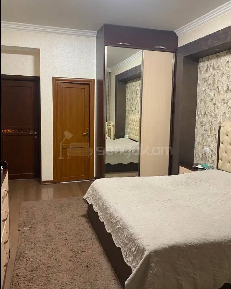 5 Սենյականոց Բնակարան, 160քմ, 9/15 հարկ, Կապիտալ Վերանորոգված