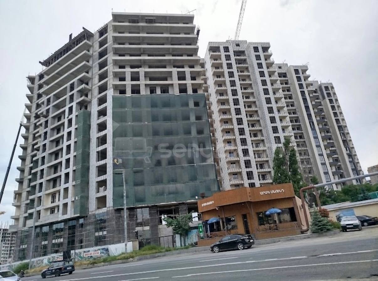 3 Սենյականոց Բնակարան Նորակառույցում, 83քմ, 8/16 հարկ, Զրոյական Վիճակում