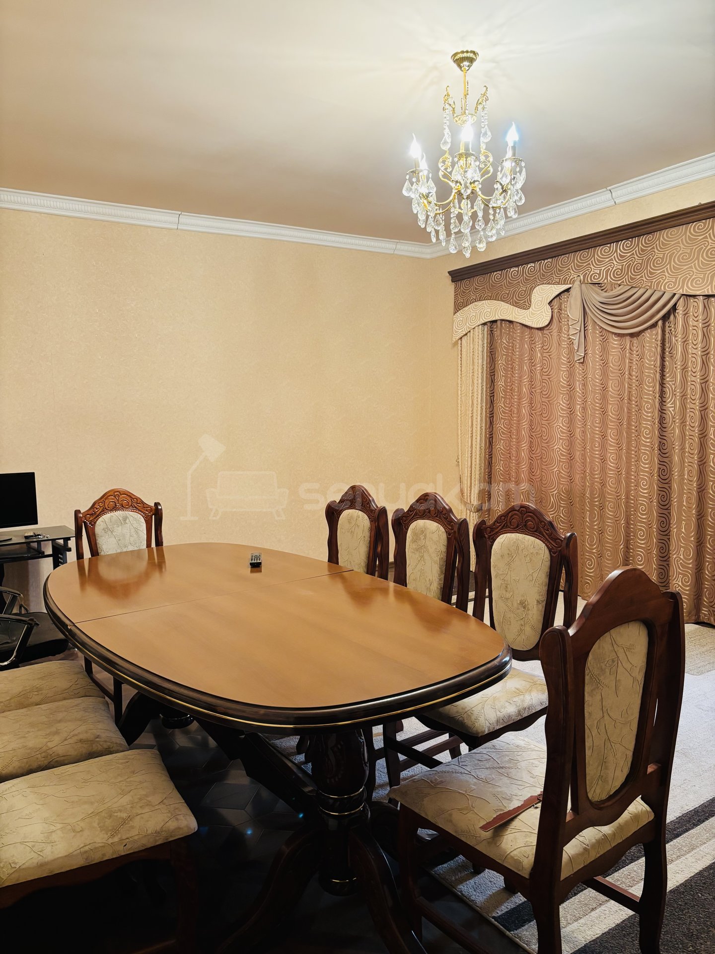 5 Սենյականոց Սեփական Տուն, 200քմ, Կապիտալ Վերանորոգված