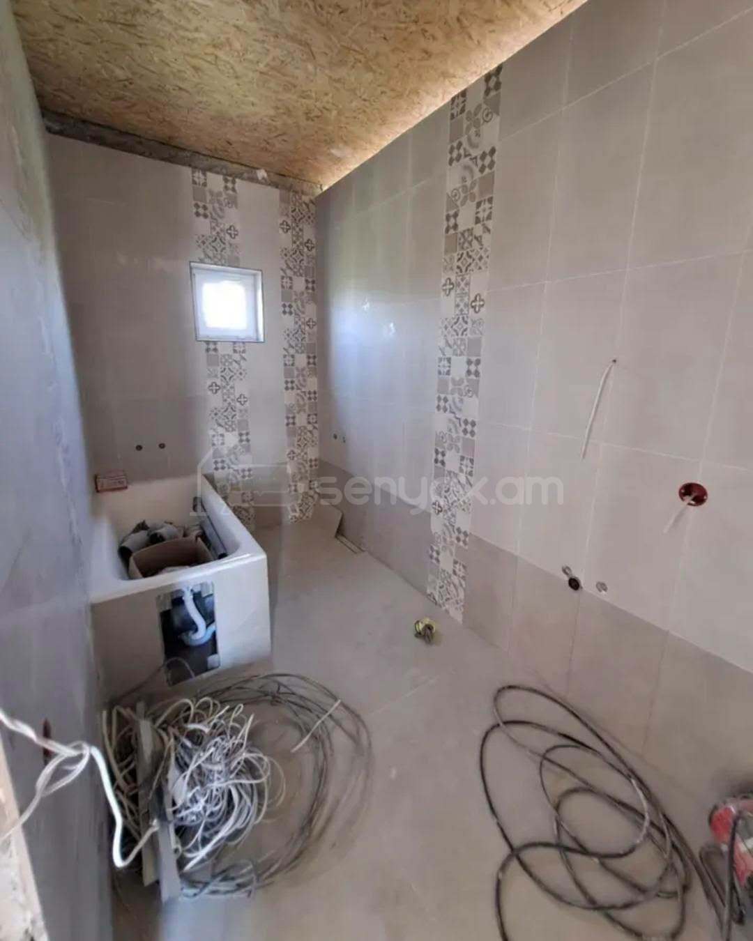 4 Սենյականոց Սեփական Տուն, 250քմ, Կոսմետիկ Վերանորոգված