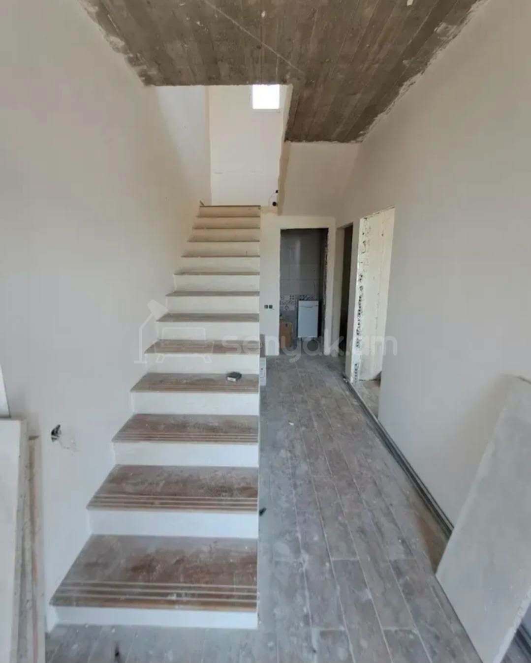 4 Սենյականոց Սեփական Տուն, 250քմ, Կոսմետիկ Վերանորոգված
