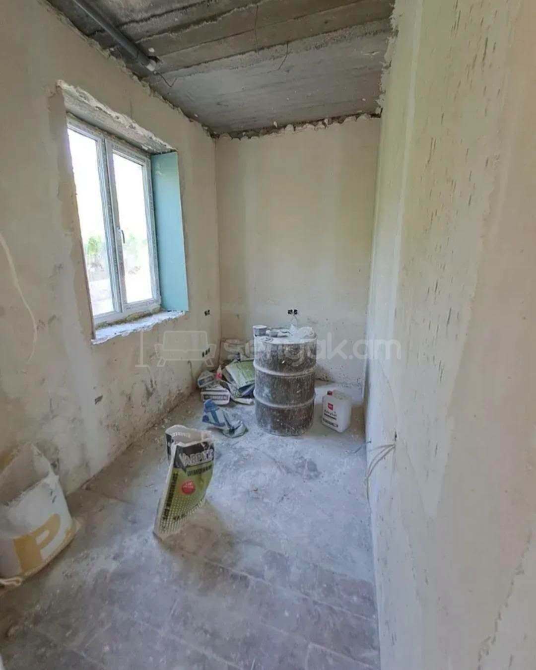4 Սենյականոց Սեփական Տուն, 250քմ, Կոսմետիկ Վերանորոգված
