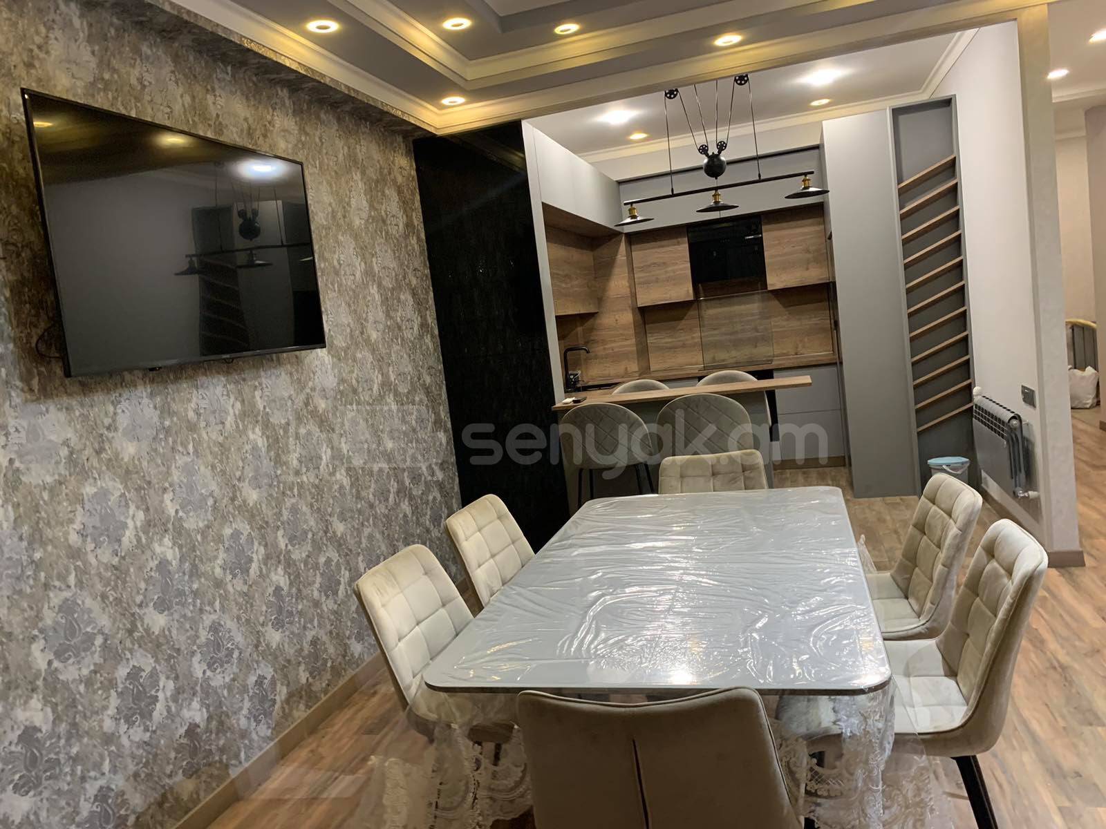 4 Սենյականոց Բնակարան Նորակառույցում, 109քմ, 4/15 հարկ, Դիզայներական Վերանորոգված