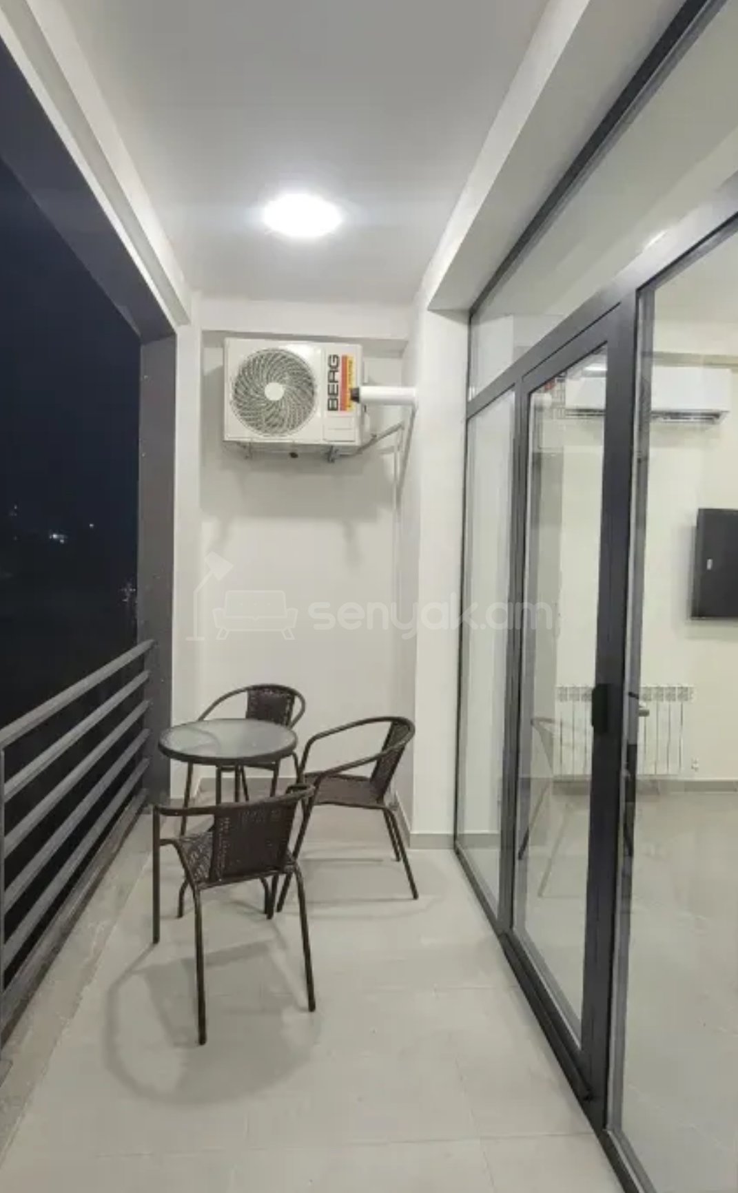 2 Սենյականոց Բնակարան, 68քմ, 3/4 հարկ, Կապիտալ Վերանորոգված, Կահավորված