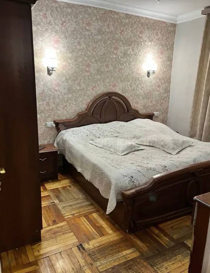3 Սենյականոց Բնակարան, 80քմ, 1/9 հարկ, Կոսմետիկ Վերանորոգված