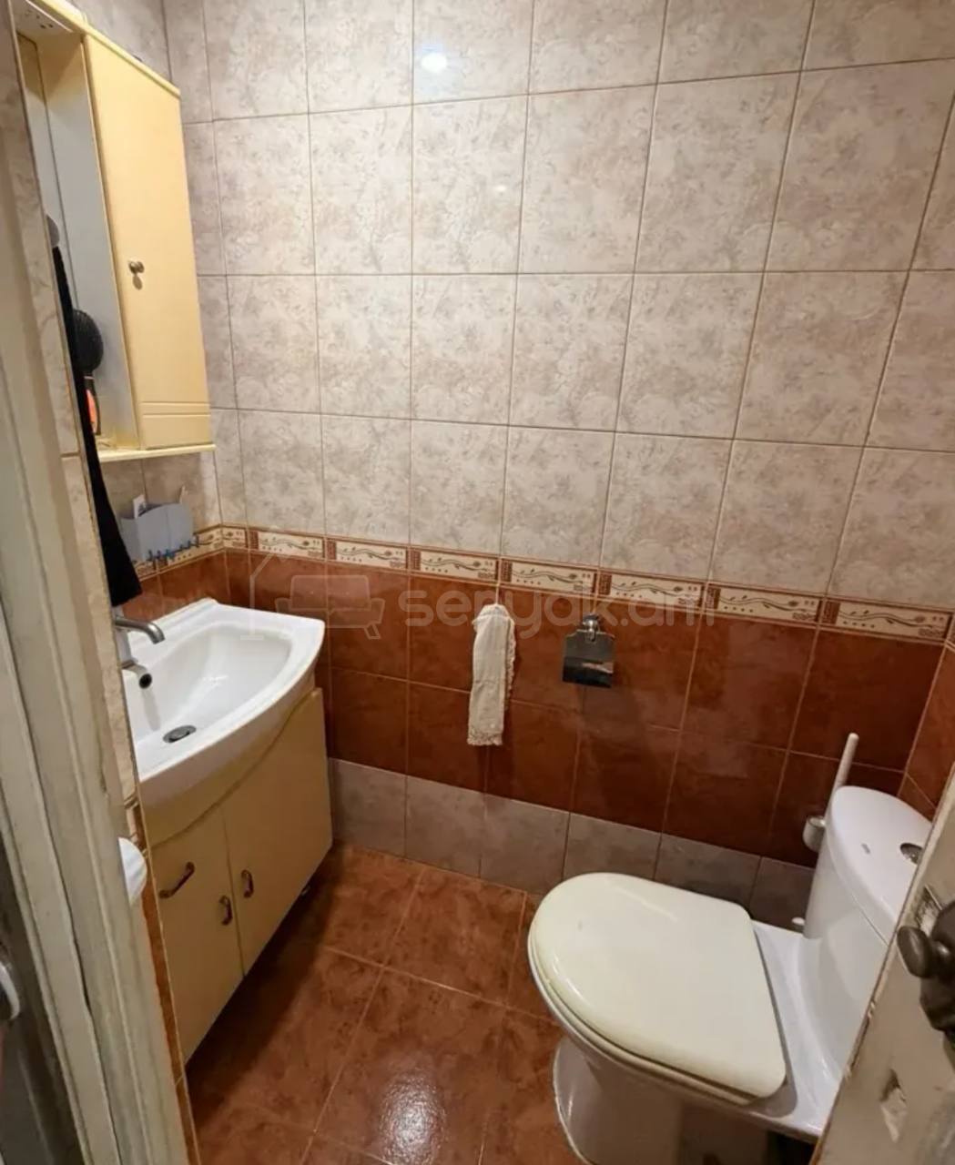 4 Սենյականոց Բնակարան, 82քմ, 2/9 հարկ, Կապիտալ Վերանորոգված