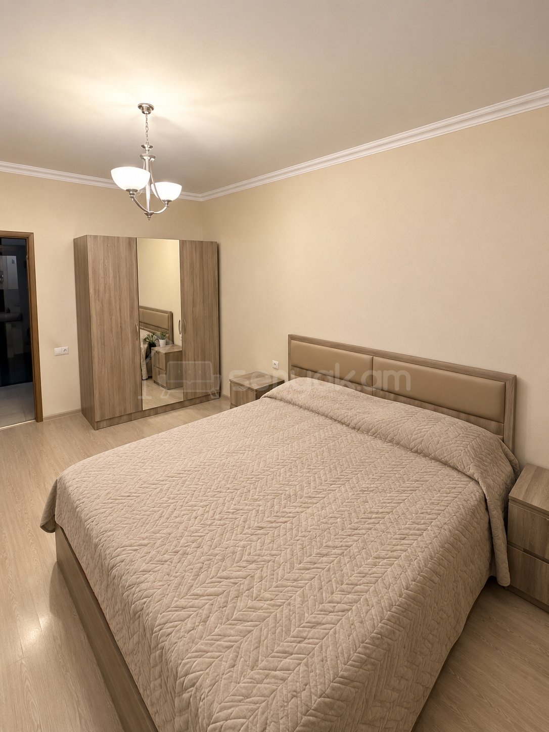 3 Սենյականոց Բնակարան, 68քմ, 6/9 հարկ, Կապիտալ Վերանորոգված, Կահավորված, Արևկող