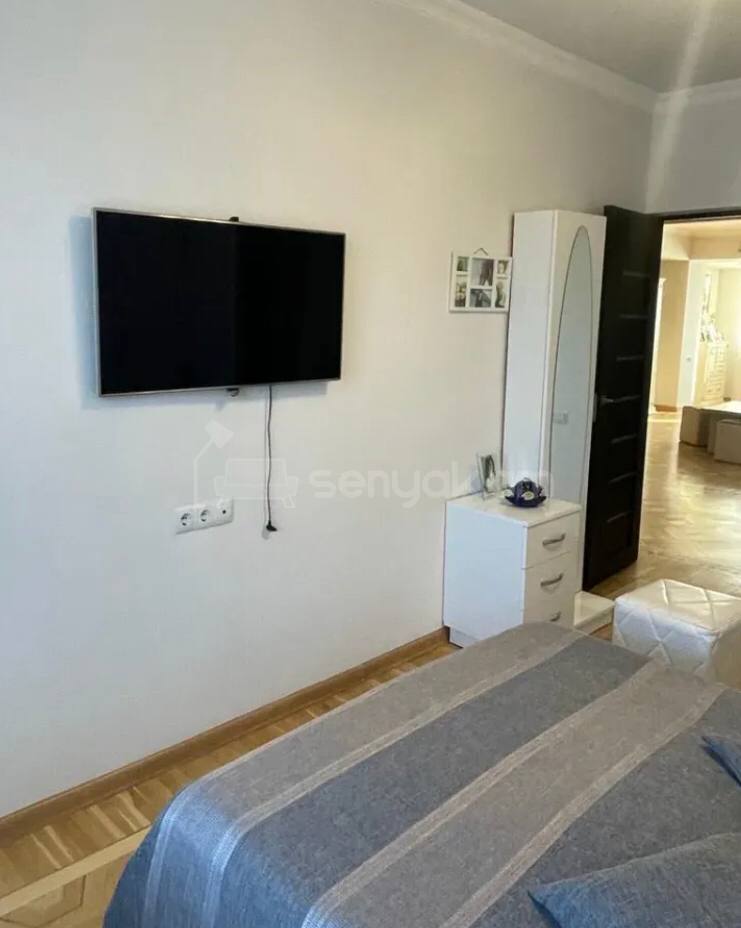 3 Սենյականոց Բնակարան, 92քմ, 5/9 հարկ, Կապիտալ Վերանորոգված