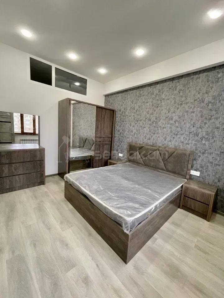 3 Սենյականոց Բնակարան Նորակառույցում, 74քմ, 11/16 հարկ, Կապիտալ Վերանորոգված