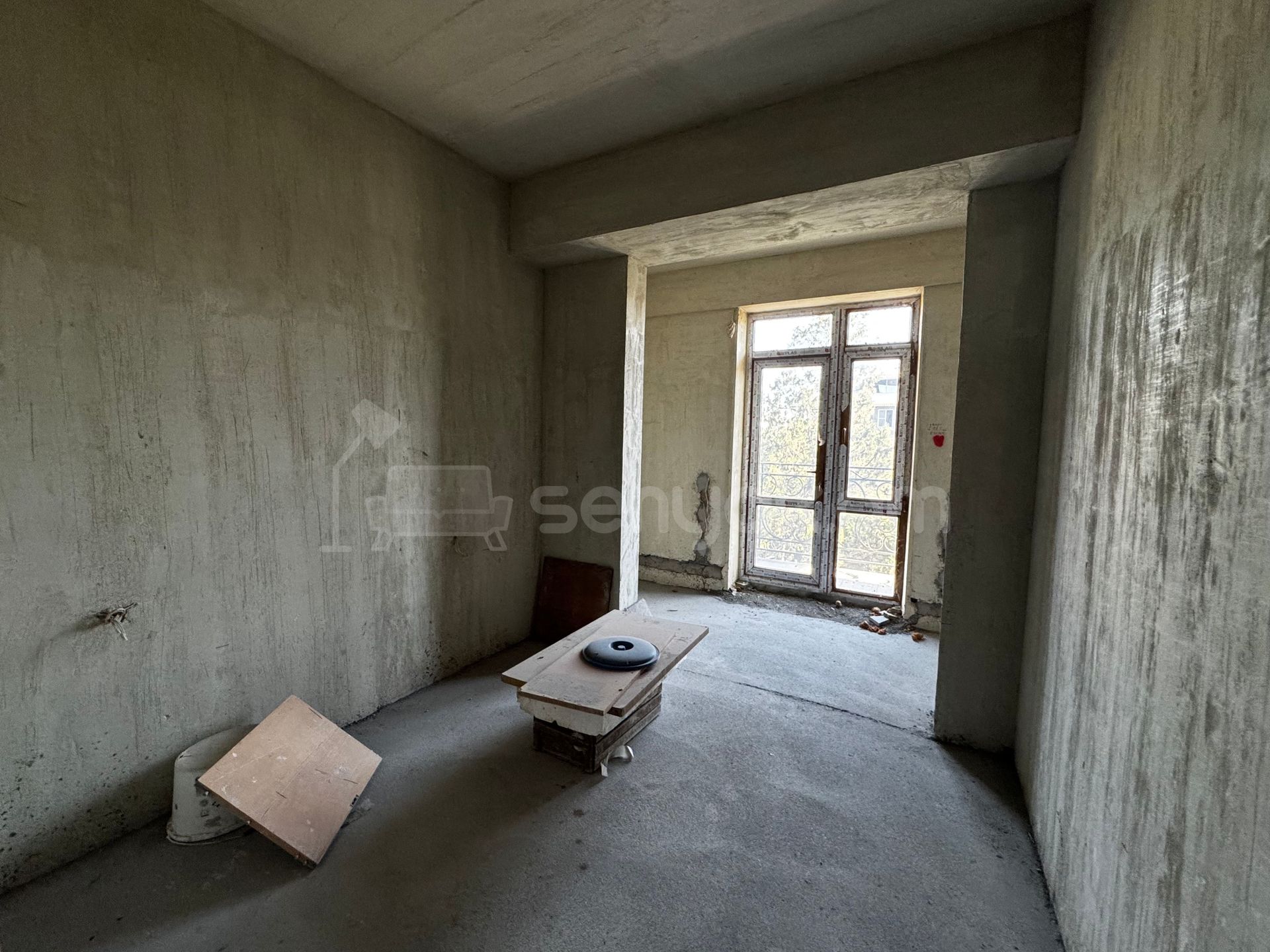 3 Սենյականոց Բնակարան Նորակառույցում, 90քմ, 2/7 հարկ, Զրոյական Վիճակում