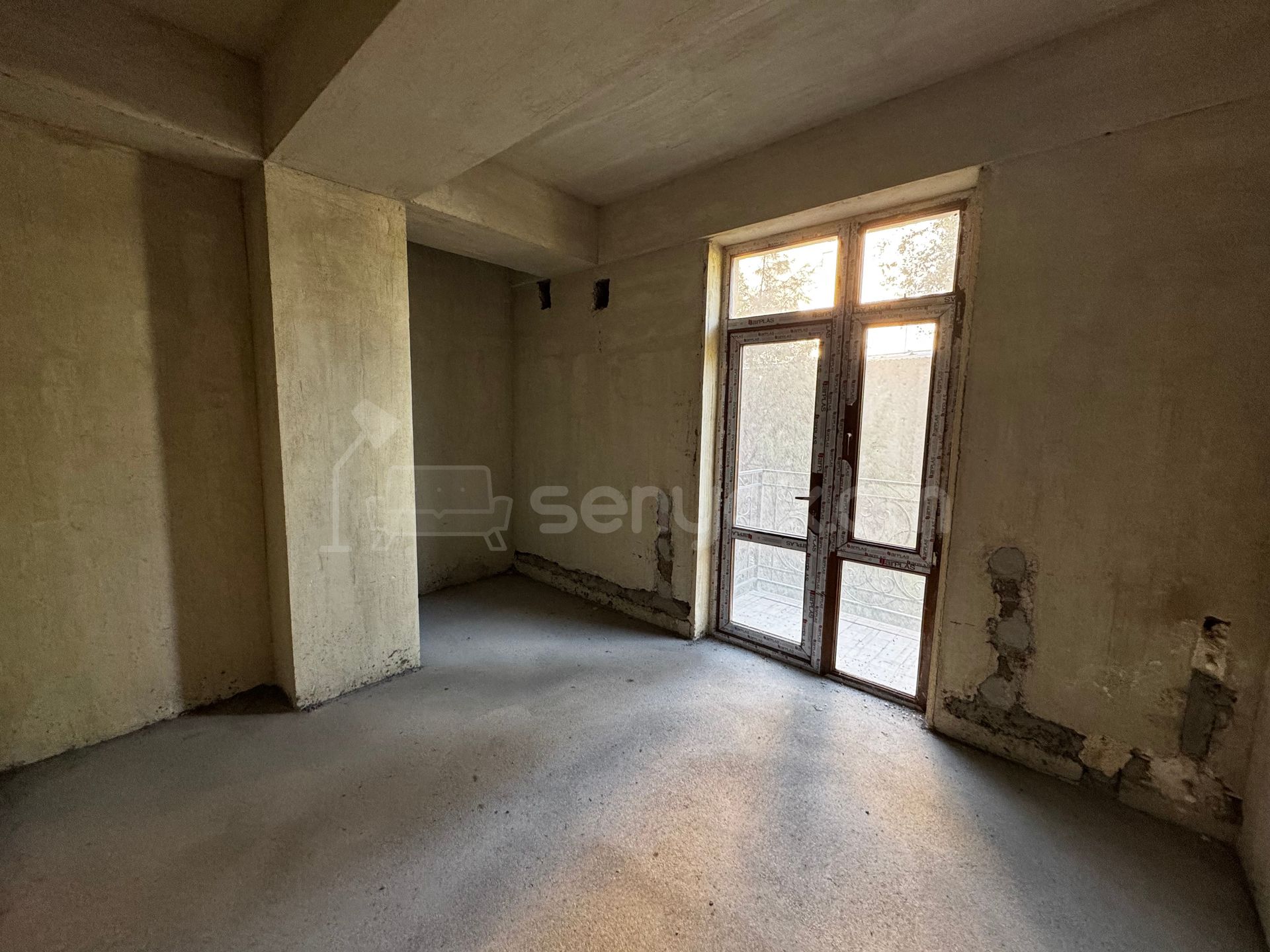 3 Սենյականոց Բնակարան Նորակառույցում, 90քմ, 2/7 հարկ, Զրոյական Վիճակում