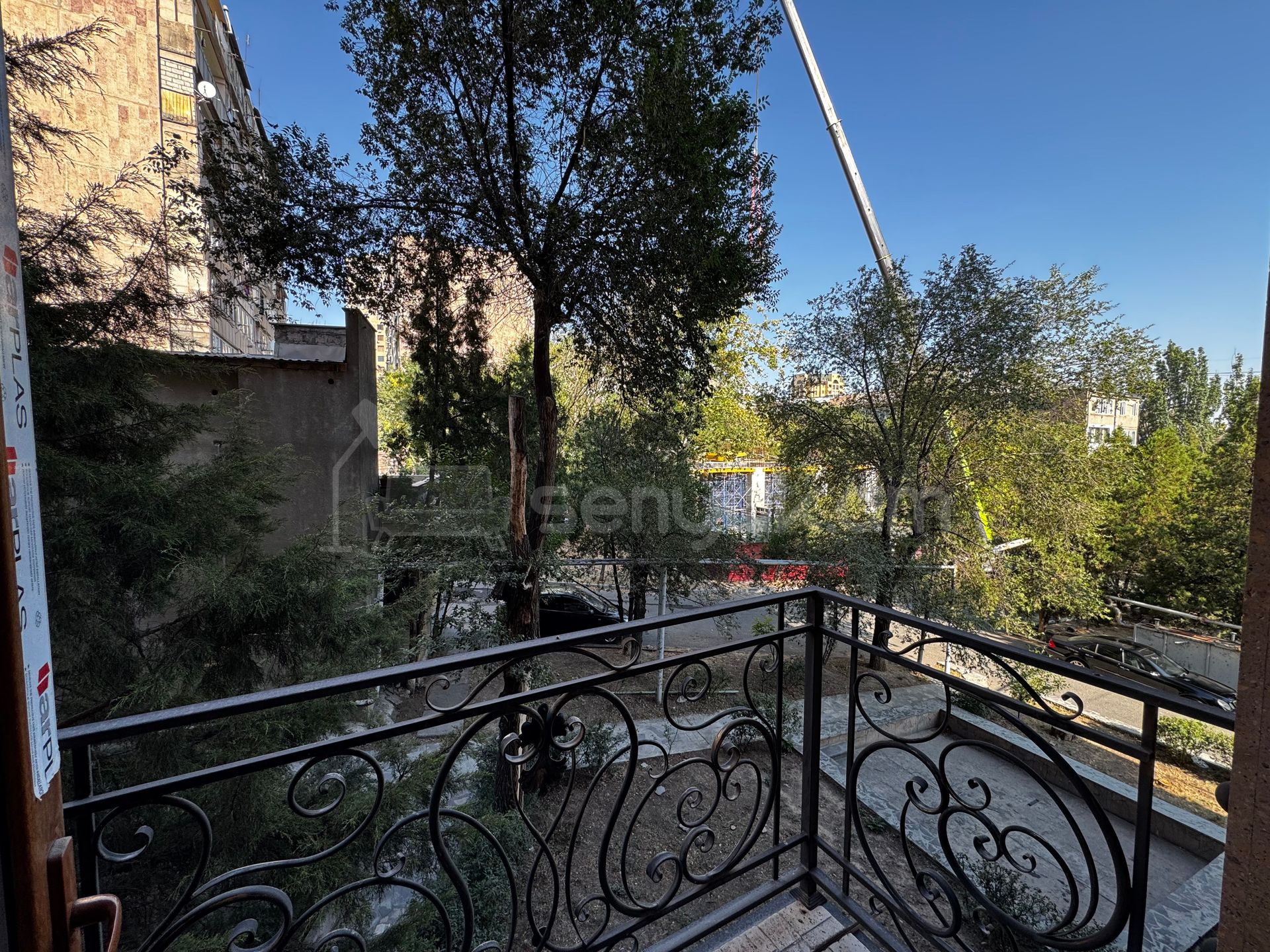 3 Սենյականոց Բնակարան Նորակառույցում, 90քմ, 2/7 հարկ, Զրոյական Վիճակում