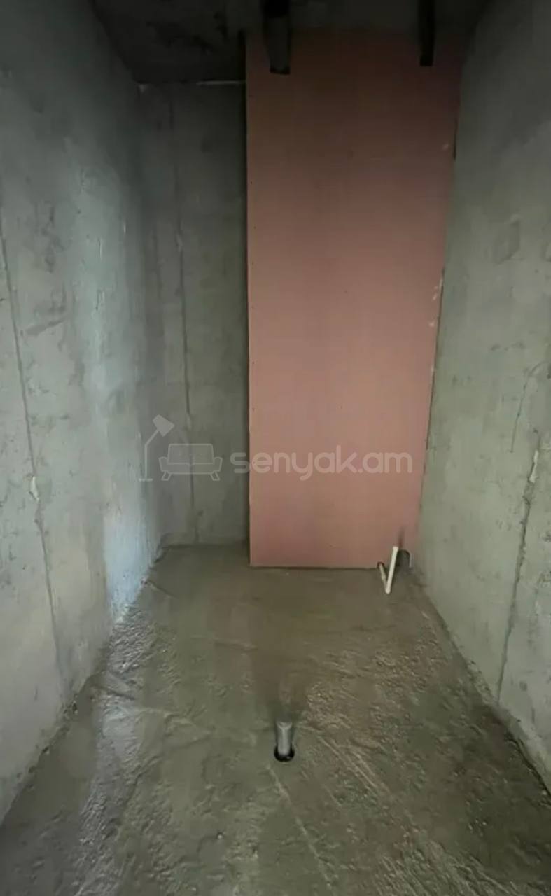 3 Սենյականոց Բնակարան, 100քմ, 3/12 հարկ, Զրոյական Վիճակում