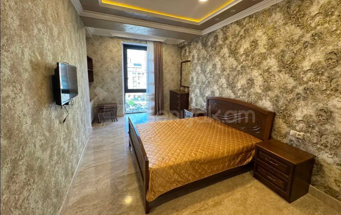 3 Սենյականոց Բնակարան Նորակառույցում, 103քմ, 3/17 հարկ, Կապիտալ Վերանորոգված