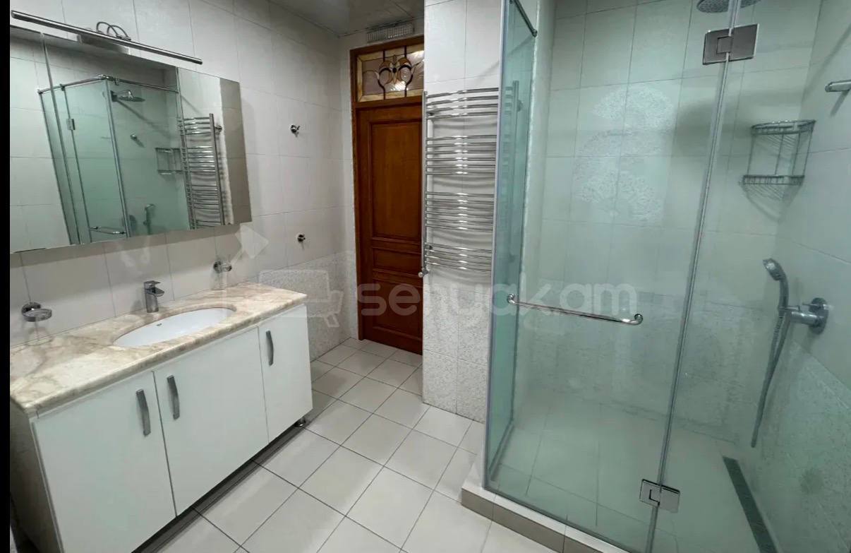 3 Սենյականոց Բնակարան Նորակառույցում, 103քմ, 3/17 հարկ, Կապիտալ Վերանորոգված