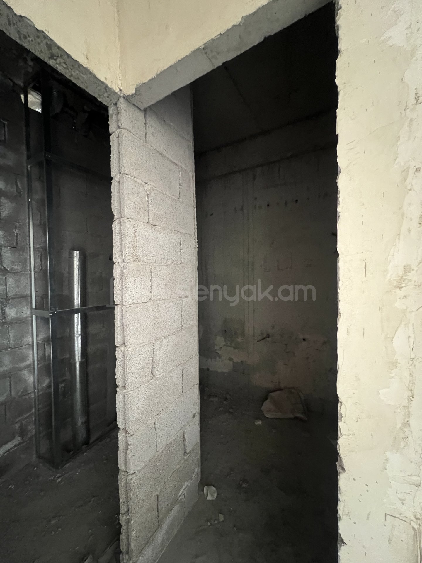 4 Սենյականոց Բնակարան Նորակառույցում, 103քմ, 7/16 հարկ, Զրոյական Վիճակում