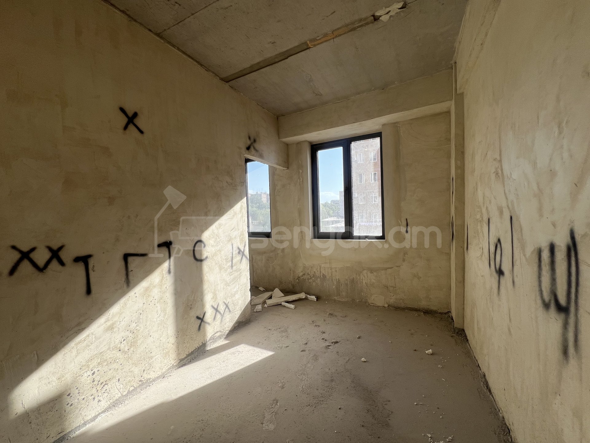 4 Սենյականոց Բնակարան Նորակառույցում, 103քմ, 7/16 հարկ, Զրոյական Վիճակում