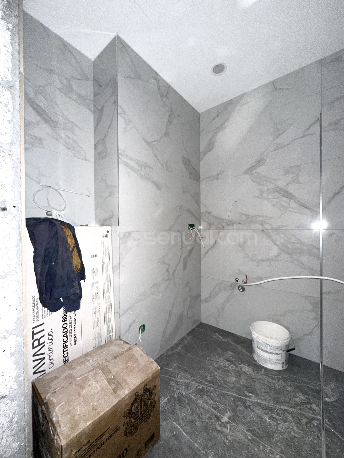 1 Սենյականոց Բնակարան Նորակառույցում, 41քմ, 5/18 հարկ, Կապիտալ Վերանորոգված, Կահավորված
