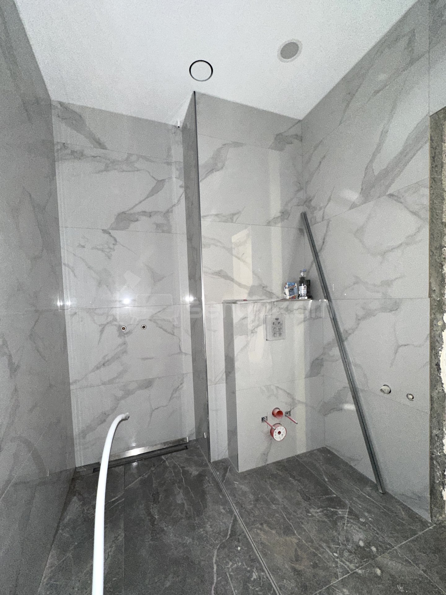 1 Սենյականոց Բնակարան Նորակառույցում, 41քմ, 5/18 հարկ, Կապիտալ Վերանորոգված, Կահավորված