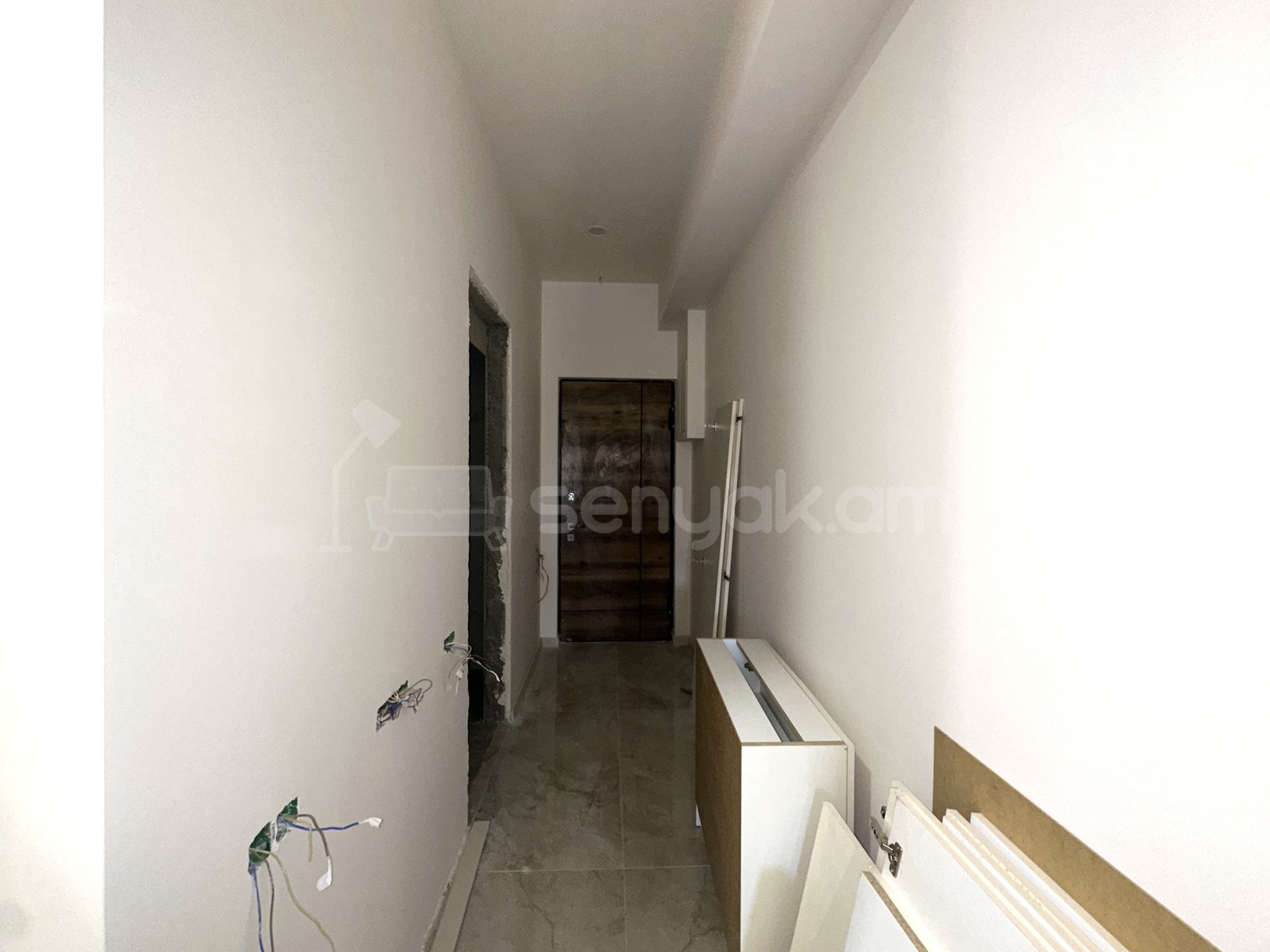 1 Սենյականոց Բնակարան Նորակառույցում, 41քմ, 5/18 հարկ, Կապիտալ Վերանորոգված, Կահավորված