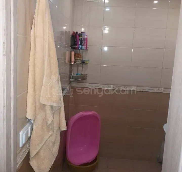 2 Սենյականոց Բնակարան, 38քմ, 2/5 հարկ, Կապիտալ Վերանորոգված