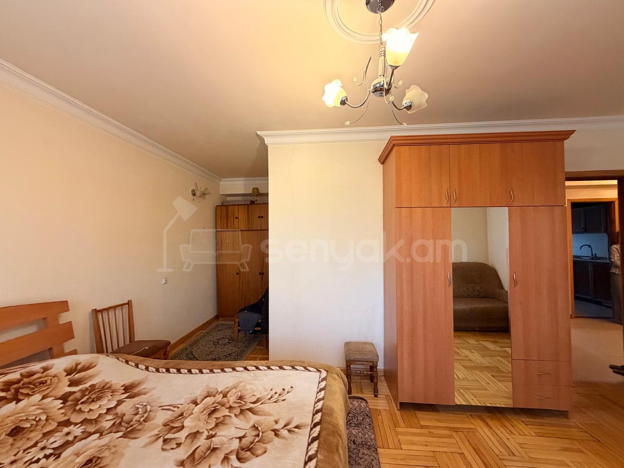4 Սենյականոց Բնակարան, 100քմ, 7/9 հարկ, Նորմալ Վիճակում