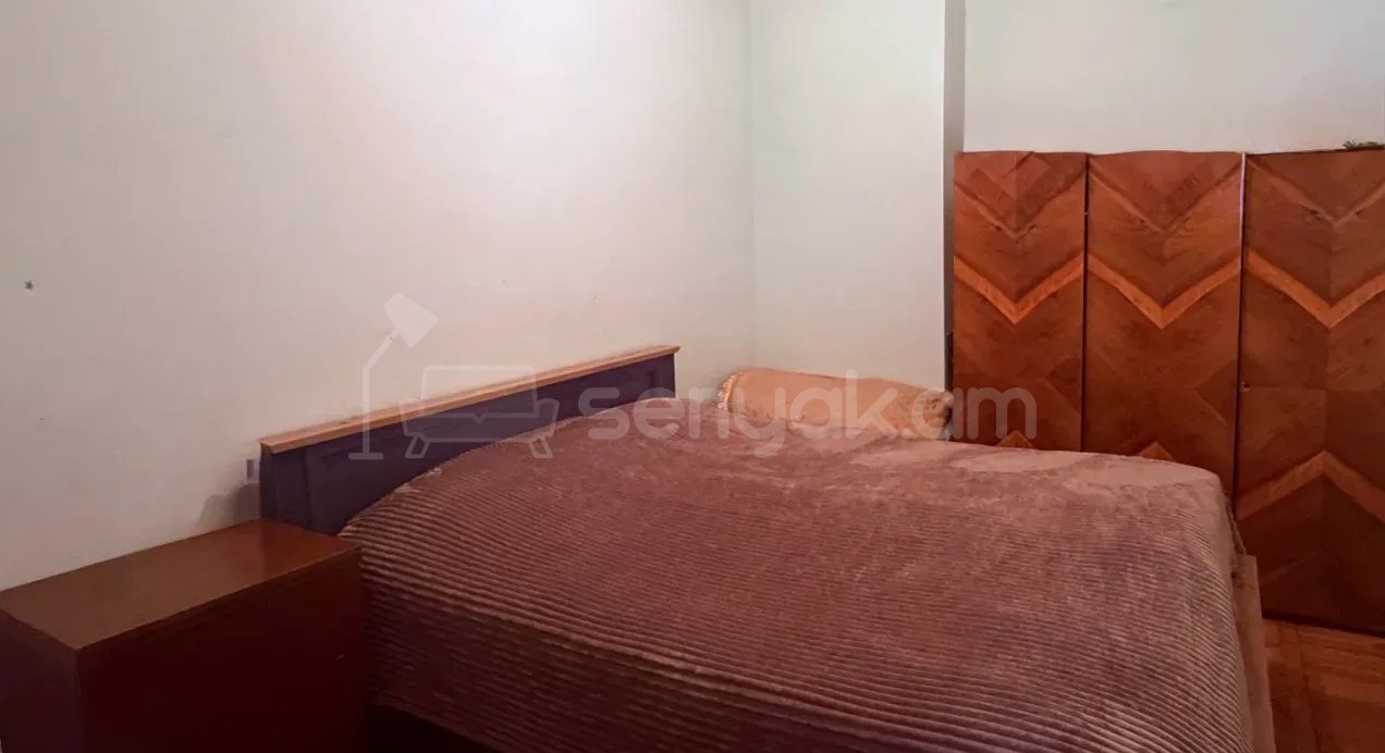 4 Սենյականոց Բնակարան, 78քմ, 1/4 հարկ, Կոսմետիկ Վերանորոգված